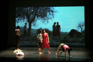 04-helen-cerina-iper-realis