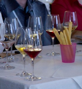 degustazione-cuore-rosso2-3872x2581